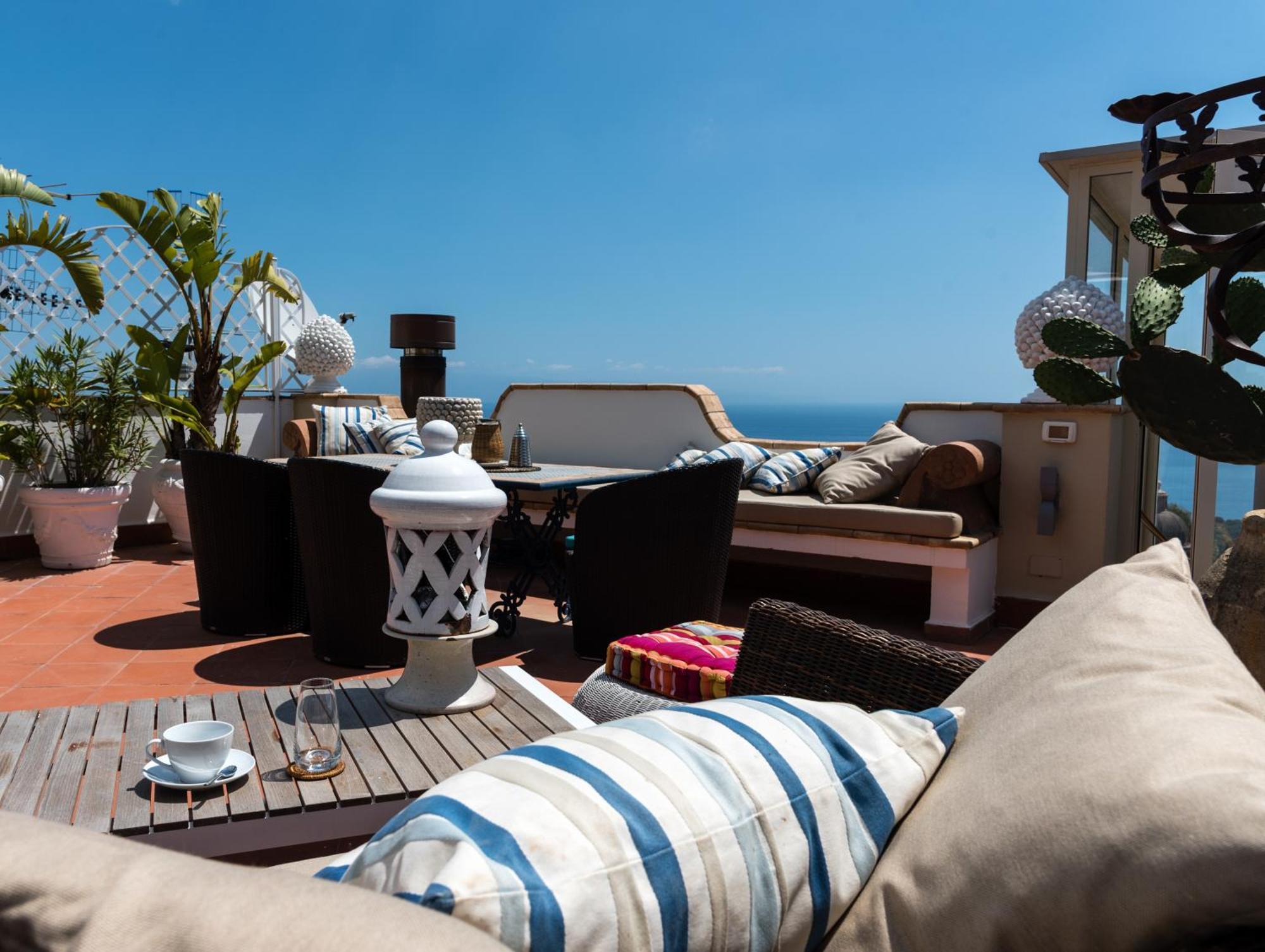 Casa Arico & Shatulle Suites Таормина Экстерьер фото